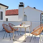 Bay Vela Luka