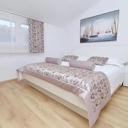 Green Bay Apartment Vela Luka