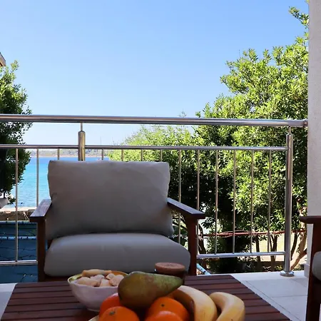 Green Bay Apartment Vela Luka
