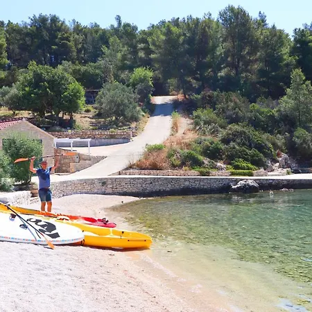 Green Bay Apartment Vela Luka