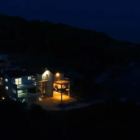 Green Bay Vela Luka