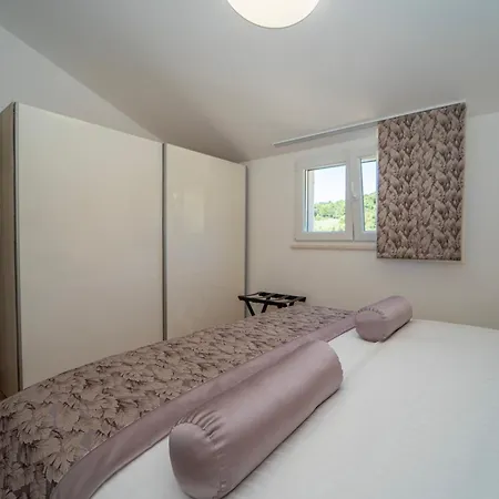 Apartament Bay