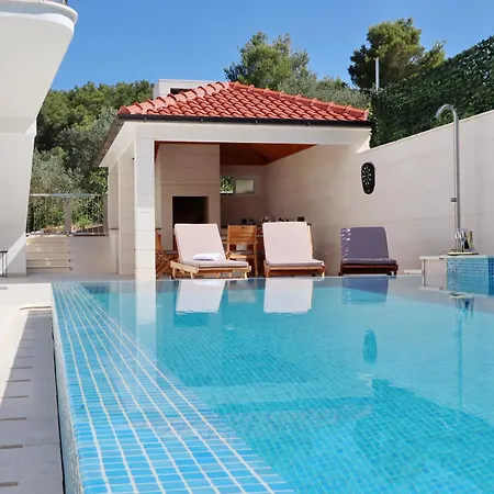 Apartament Bay