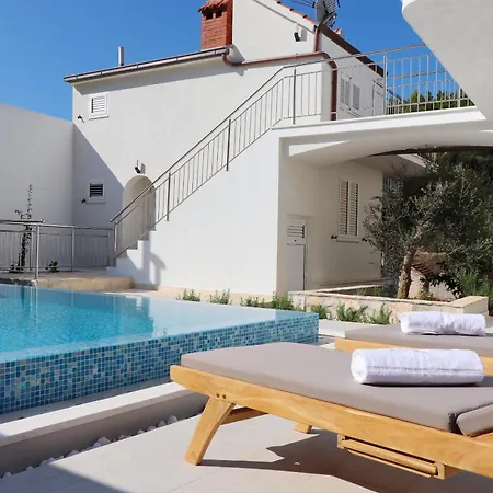 Bay Apartament Vela Luka